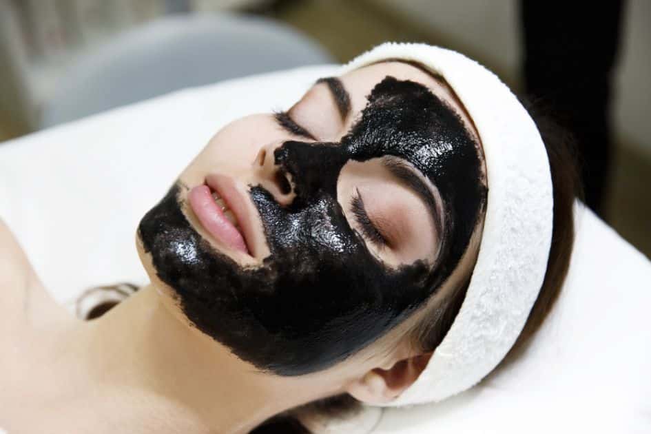 benefits of carbon laser facial